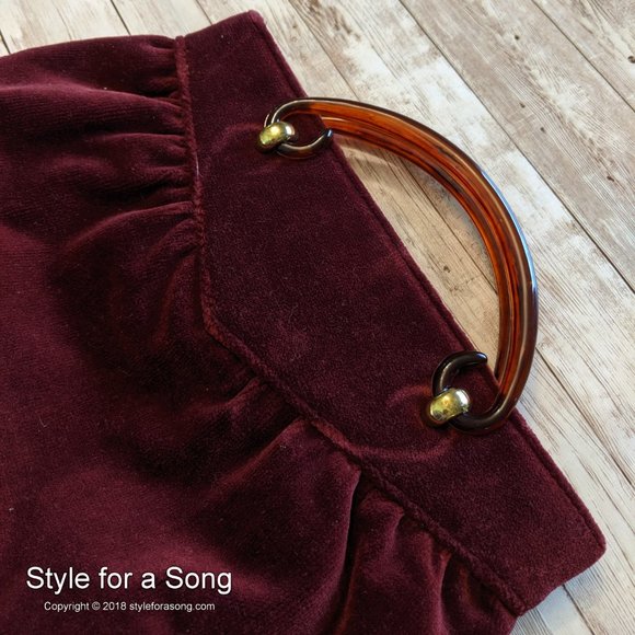 Vintage Burgundy Velvet Tortoise Handle Handbag - Picture 4 of 12